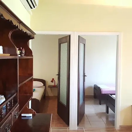 Apartment Griv - Close To The Sea *